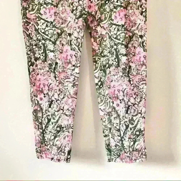 H&M Pastel Floral Cigarette Skinny Ankle Pants - Picture 6 of 10